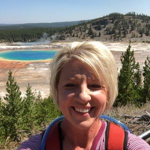 Meet your Posher, Julie